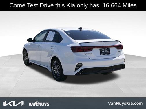2023 Kia Forte GT-Line