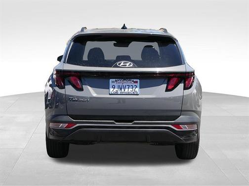 Metallic 2024 Hyundai TUCSON SEL