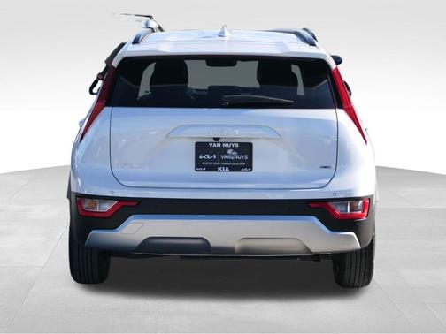 2023 Kia Niro EX