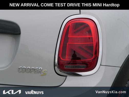 2023 MINI SE Hardtop BASE