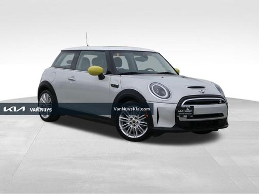 2023 MINI SE Hardtop BASE