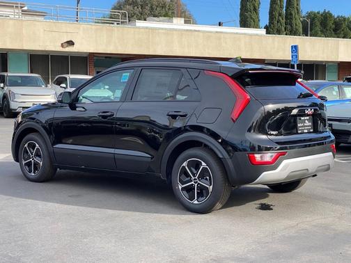 2026 Kia Niro EX