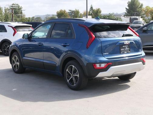 2025 Kia Niro EX