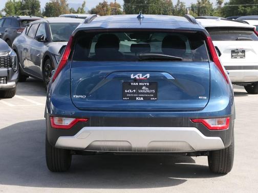 2025 Kia Niro EX