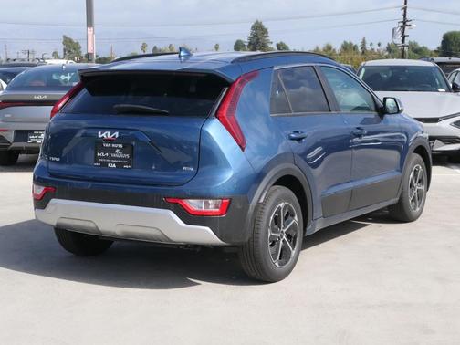 2025 Kia Niro EX