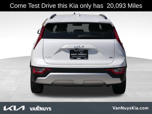 2023 Kia Niro EX