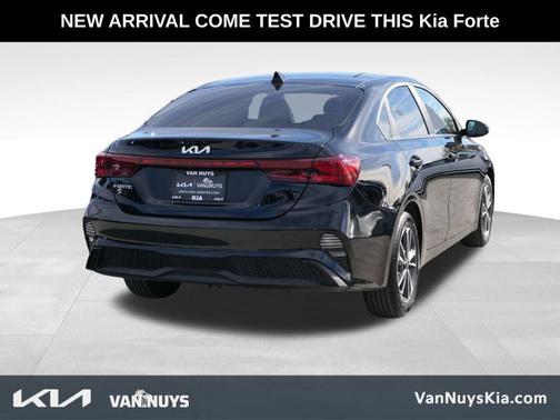 2023 Kia Forte LXS