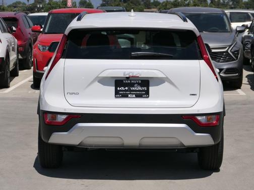 2025 Kia Niro EX