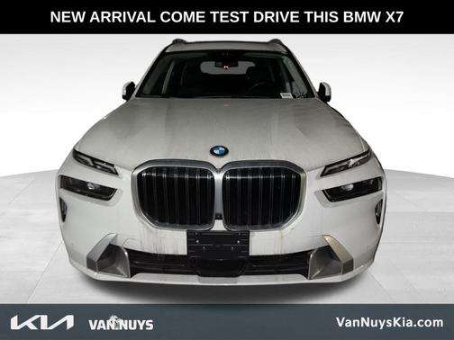 2024 BMW X7 xDrive40i