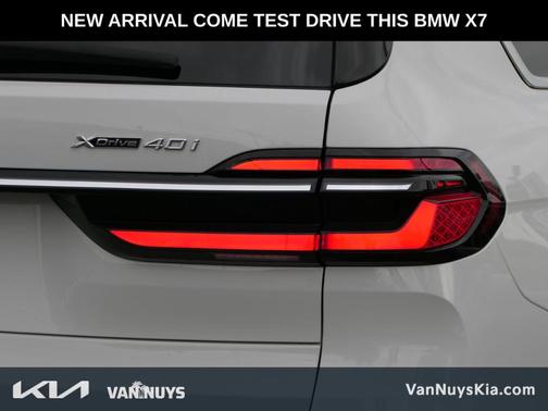 2024 BMW X7 xDrive40i