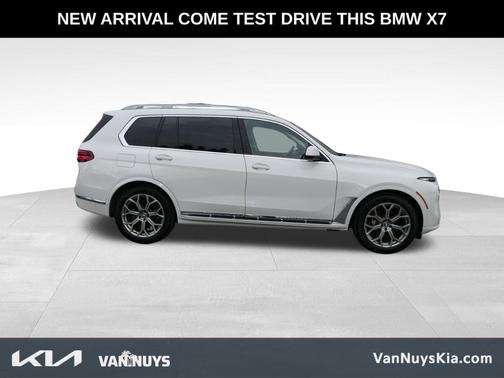2024 BMW X7 xDrive40i
