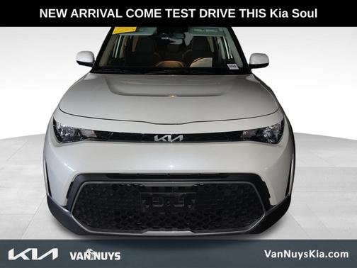 2023 Kia Soul LX