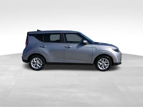 2023 Kia Soul S