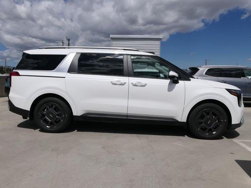 2025 Kia Carnival Hybrid EX