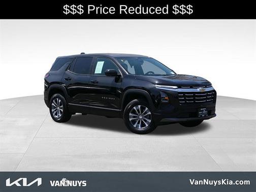 Mosaic Black Metallic 2026 Chevrolet Equinox LT