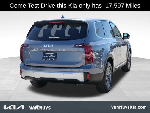 2024 Kia Telluride LX