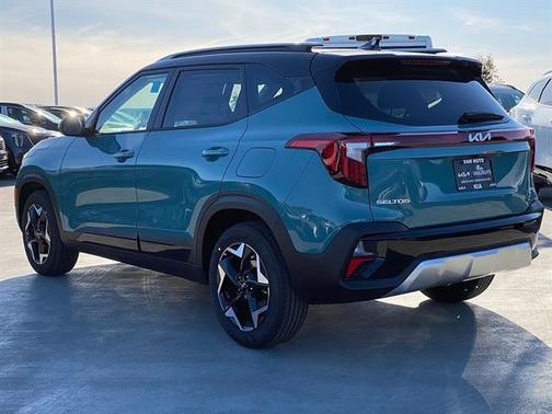 Blue 2026 Kia Seltos S
