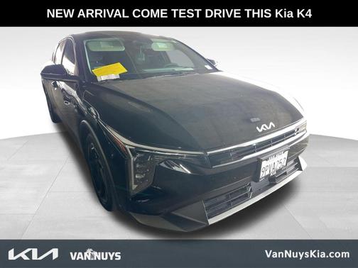 2025 Kia K4 EX
