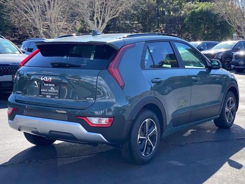 2026 Kia Niro EX