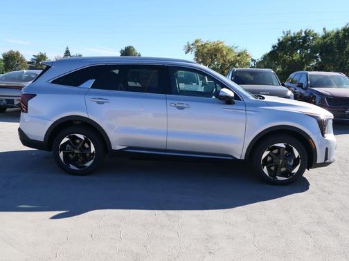 2025 Kia Sorento Hybrid EX