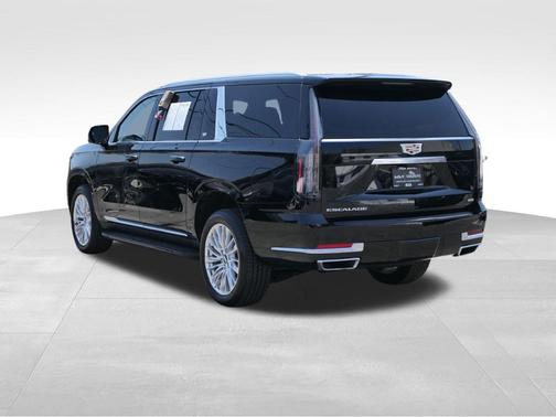 2025 Cadillac Escalade ESV Premium Luxury