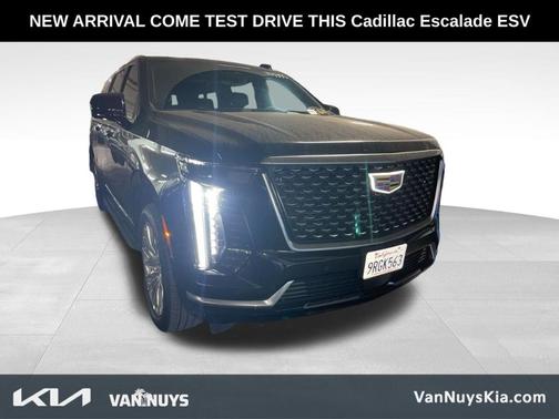 2025 Cadillac Escalade ESV Premium Luxury