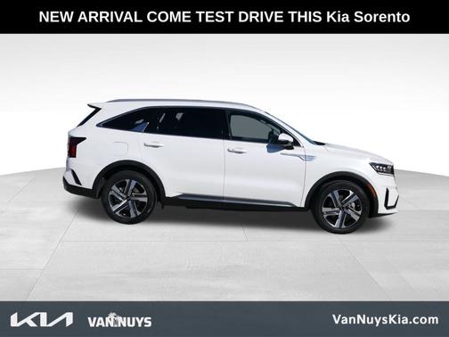 2022 Kia Sorento Plug-In Hybrid SX
