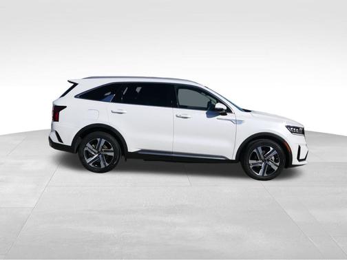 2022 Kia Sorento Plug-In Hybrid SX