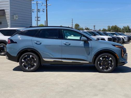 Blue 2026 Kia Sportage Hybrid SX-Prestige