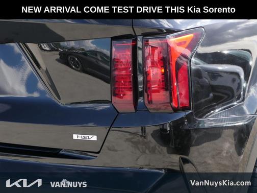 2023 Kia Sorento Hybrid EX