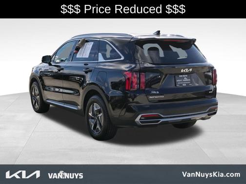 2023 Kia Sorento Hybrid EX