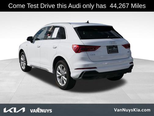 2024 Audi Q3 45 S line Premium