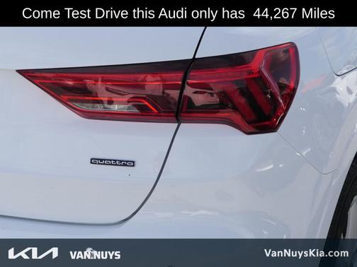 2024 Audi Q3 45 S line Premium