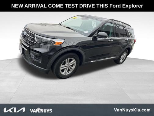 Black Metallic 2021 Ford Explorer XLT