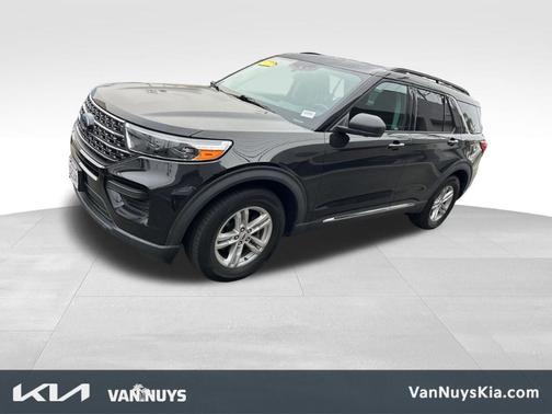Black Metallic 2021 Ford Explorer XLT