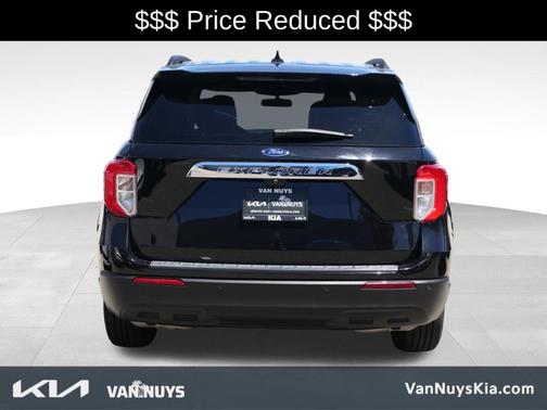 Black Metallic 2021 Ford Explorer XLT