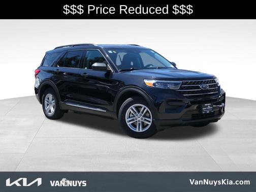 Black Metallic 2021 Ford Explorer XLT