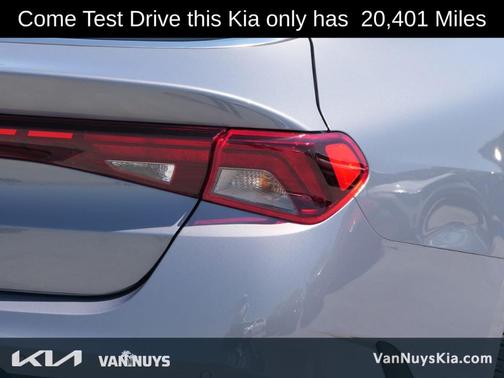 2023 Kia K5 EX