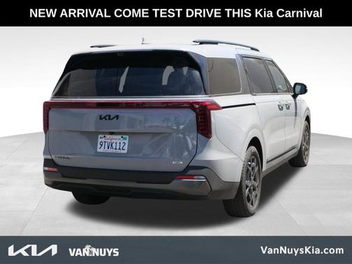 Ceramic White 2025 Kia Carnival Hybrid SX PRESTIGE