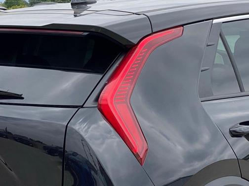 Aurora Blue 2026 Kia Niro LX