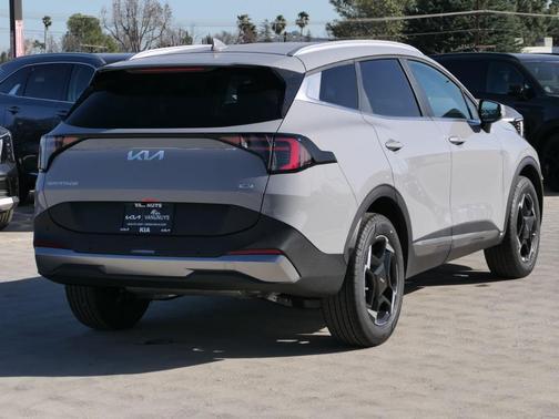 2026 Kia Sportage Hybrid EX