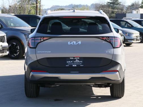 2026 Kia Sportage Hybrid EX