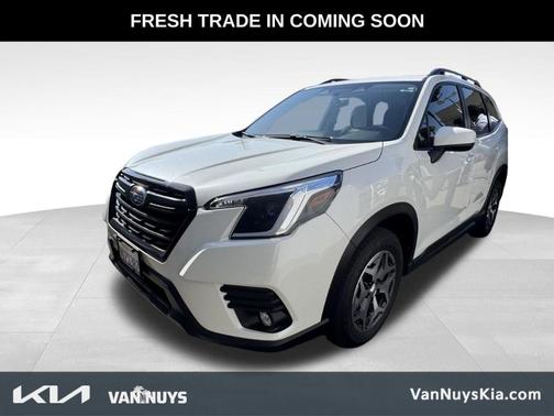 Crystal White Pearl 2024 Subaru Forester Premium