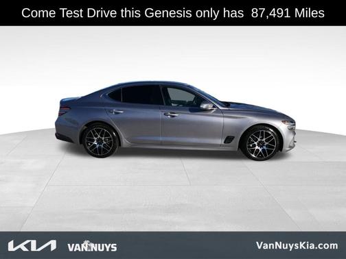 2022 Genesis G70 2.0T