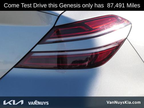 2022 Genesis G70 2.0T