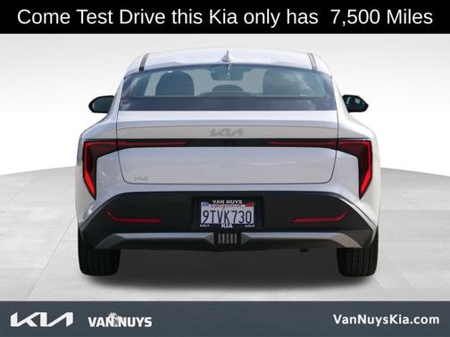 2025 Kia K4 EX