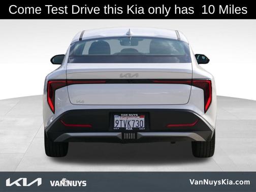 2025 Kia K4 EX