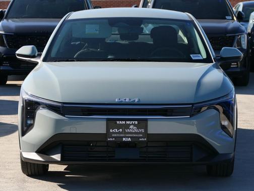 2026 Kia K4 