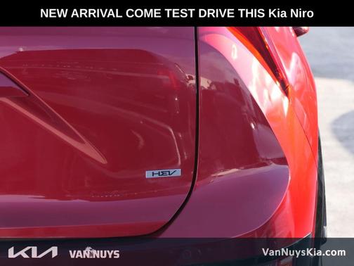 2025 Kia Niro EX Touring