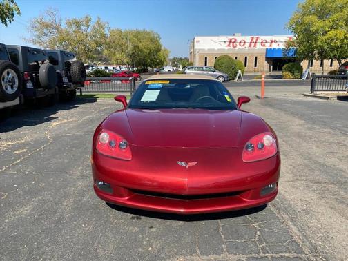 Photo 2 of 20 of 2008 Chevrolet Corvette Indy 500 Pace Car Replica